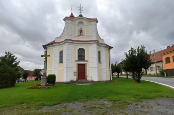 Aktuality - 300 let od vysvěcení, Horní Bobrová, kostel sv. Petra a Pavla   