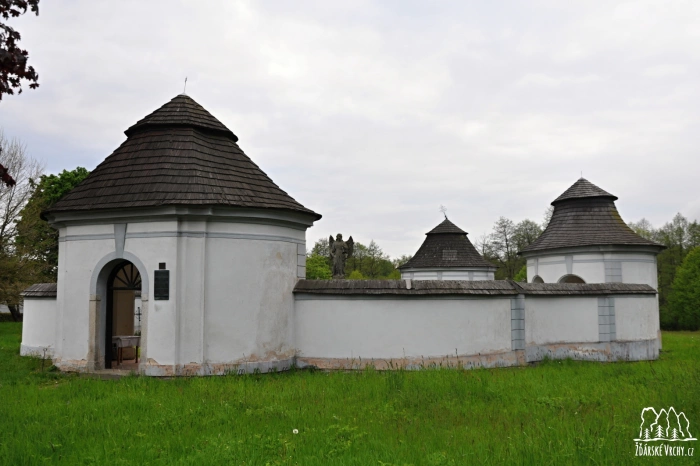 Dolní hřbitov - 1600 x 1063